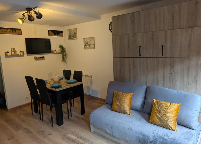 L'amiraute Apartment